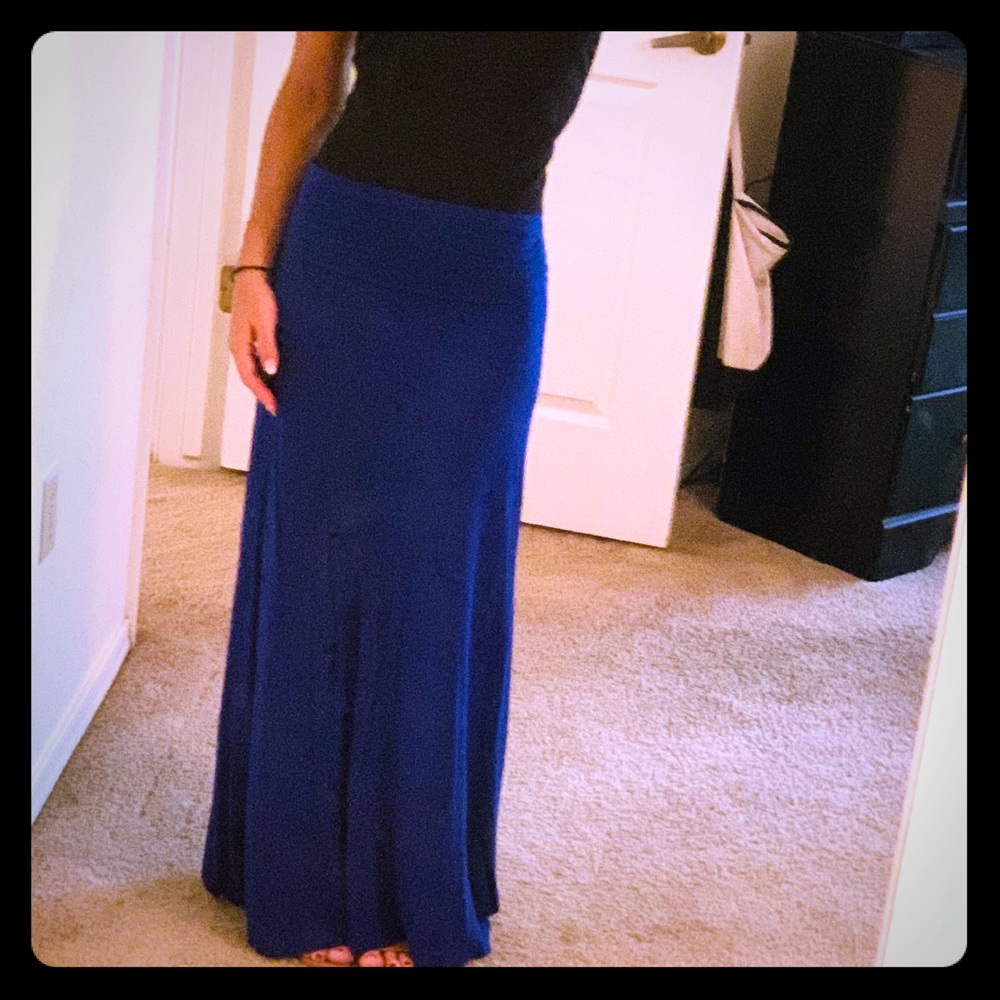 Skirt!